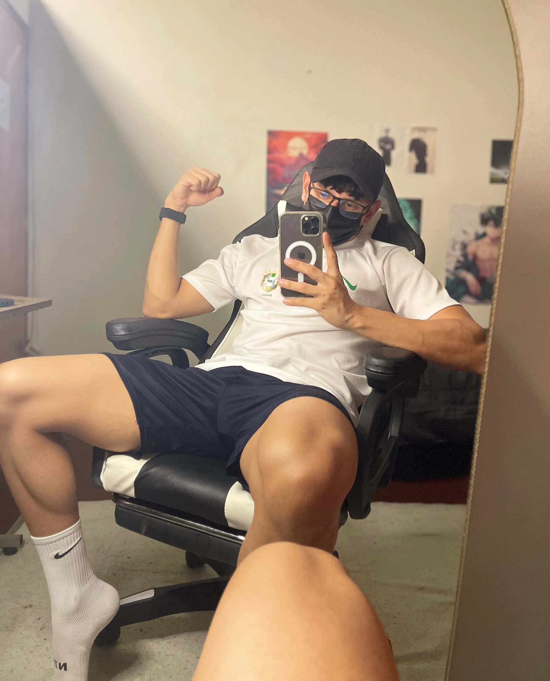 XXX Porn Photo of Nude hyungboy 3