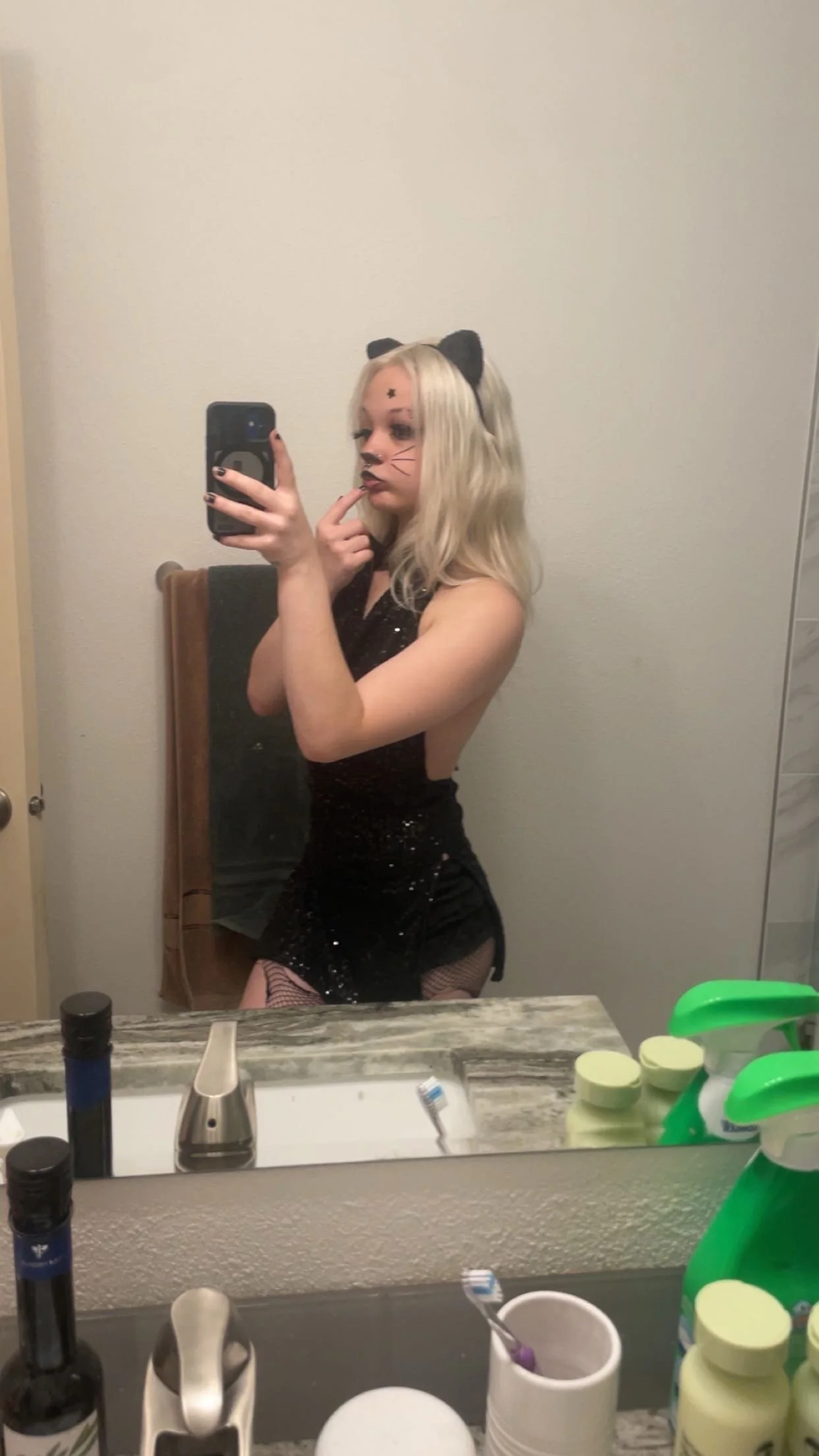 XXX Porn Photo of Nude VivianVolkov 4