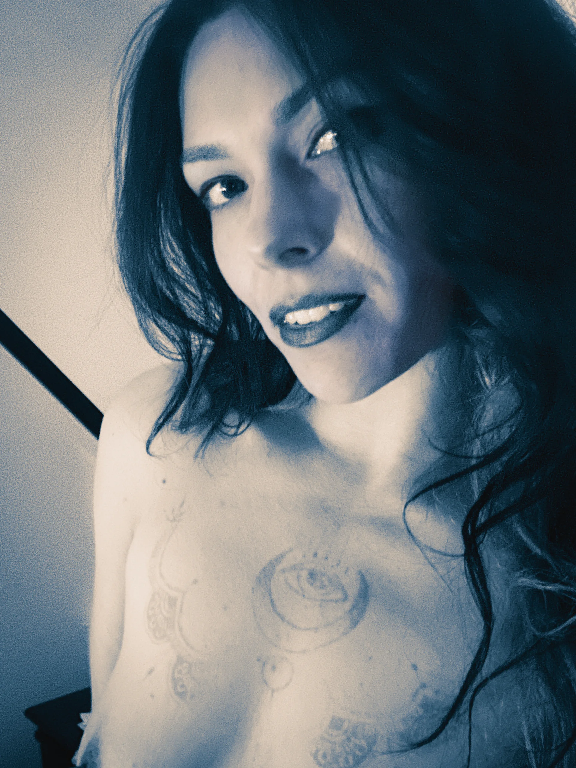 XXX Porn Photo of Nude hotwife_margot 1