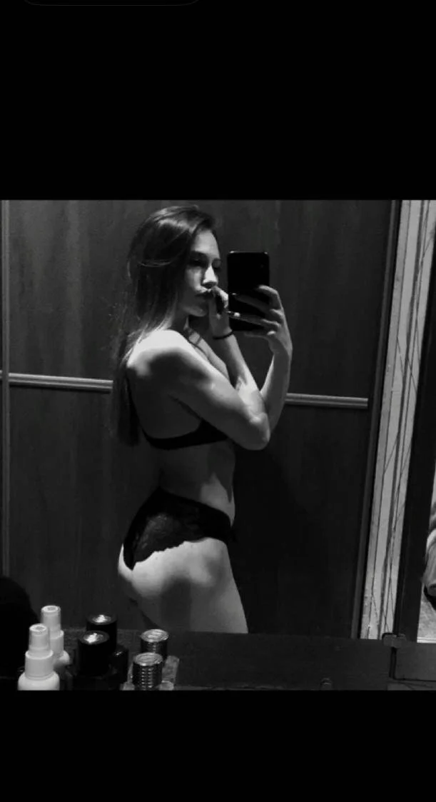 XXX Porn Photo of Nude AsyFox 2