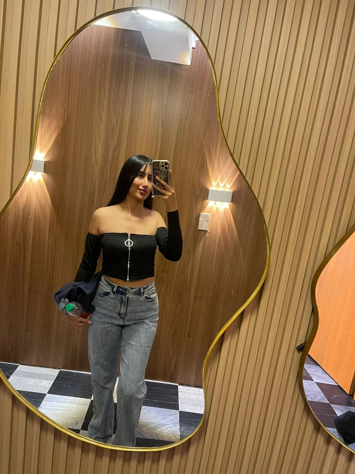 XXX Porn Photo of Nude Lia_jones_b 1