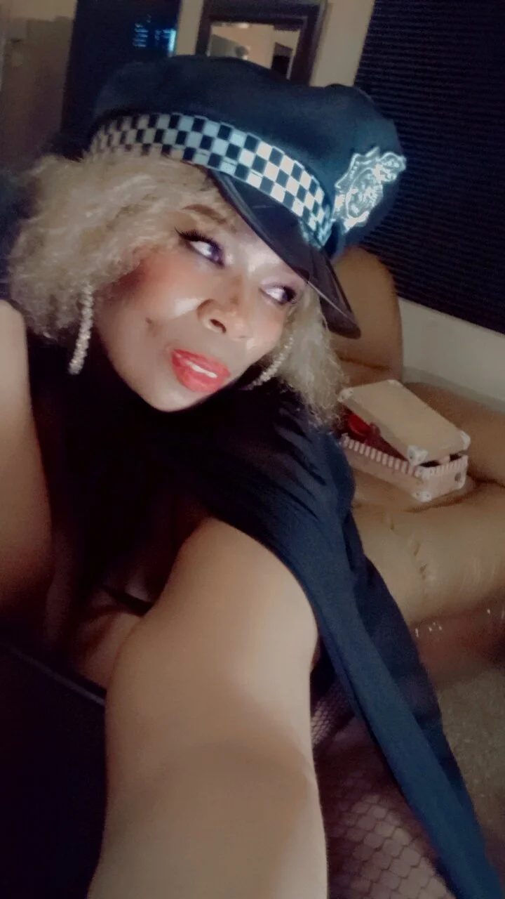 XXX Porn Photo of Nude Gucci_Bx 470