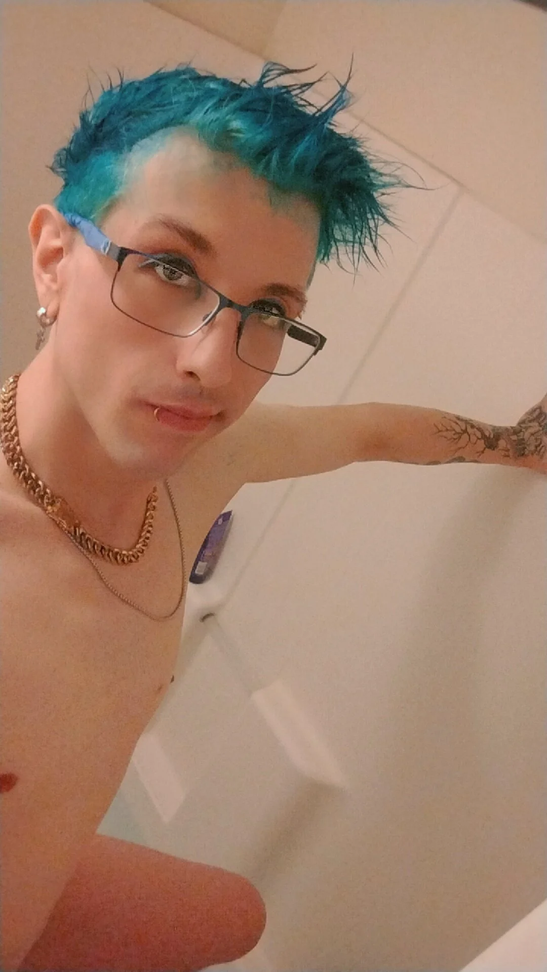 XXX Porn Photo of Nude AskAveryAnything 5
