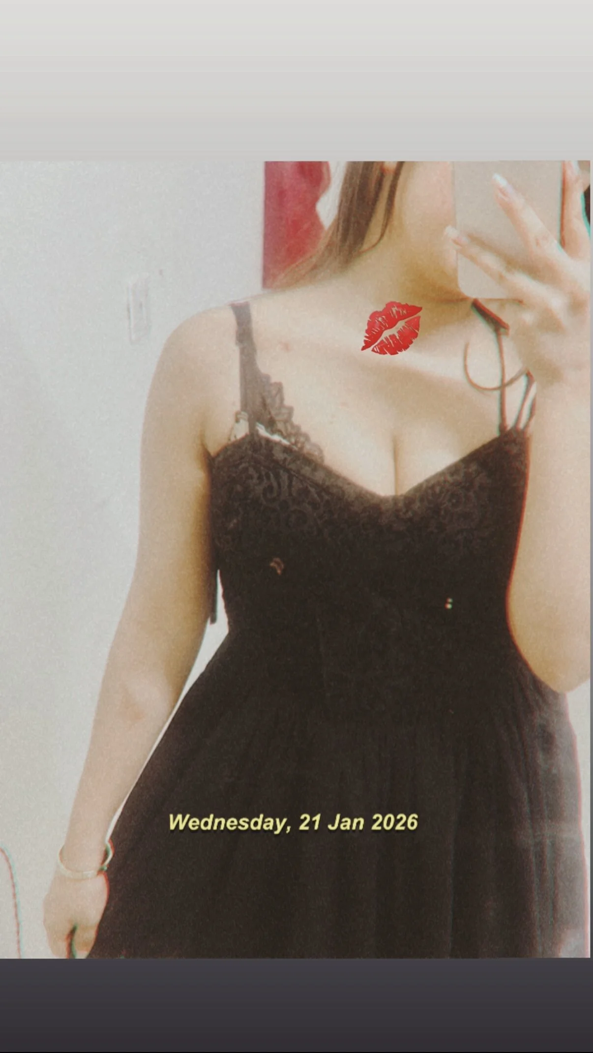 XXX Porn Photo of Nude strip_vani 4
