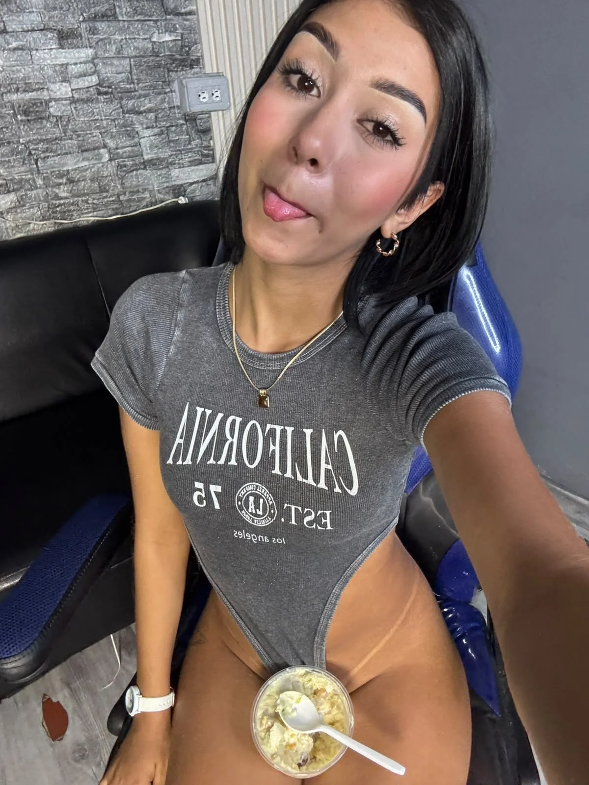 XXX Porn Photo of Nude gemma_19_ 25