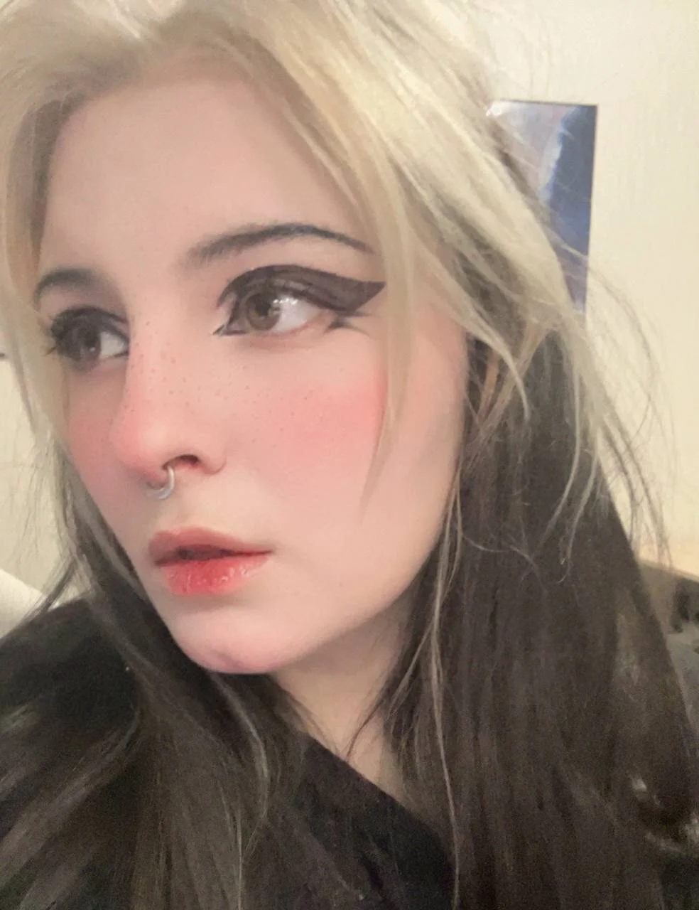 XXX Porn Photo of Nude Kira_Kuronero 9