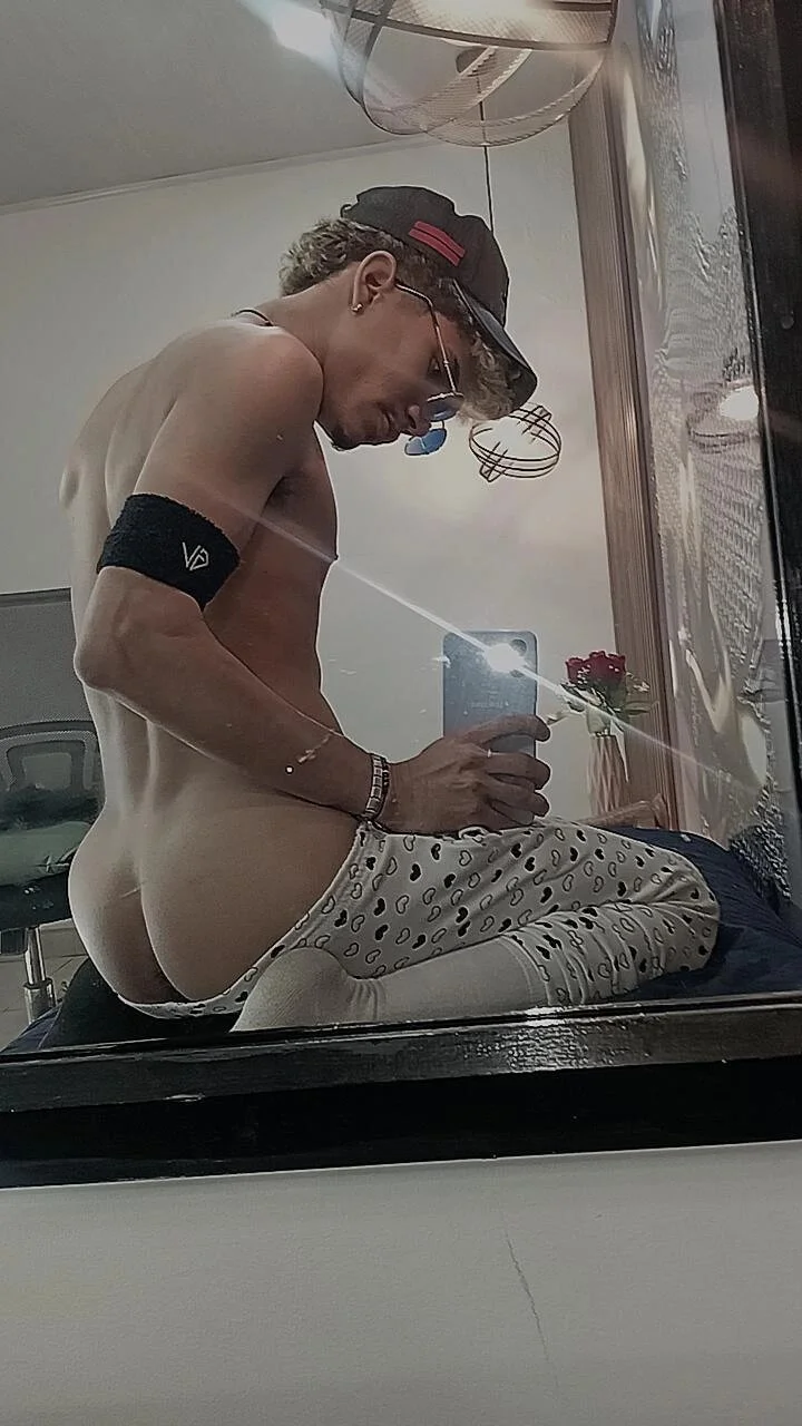 XXX Porn Photo of Nude Skinny_cute_Alyer 15