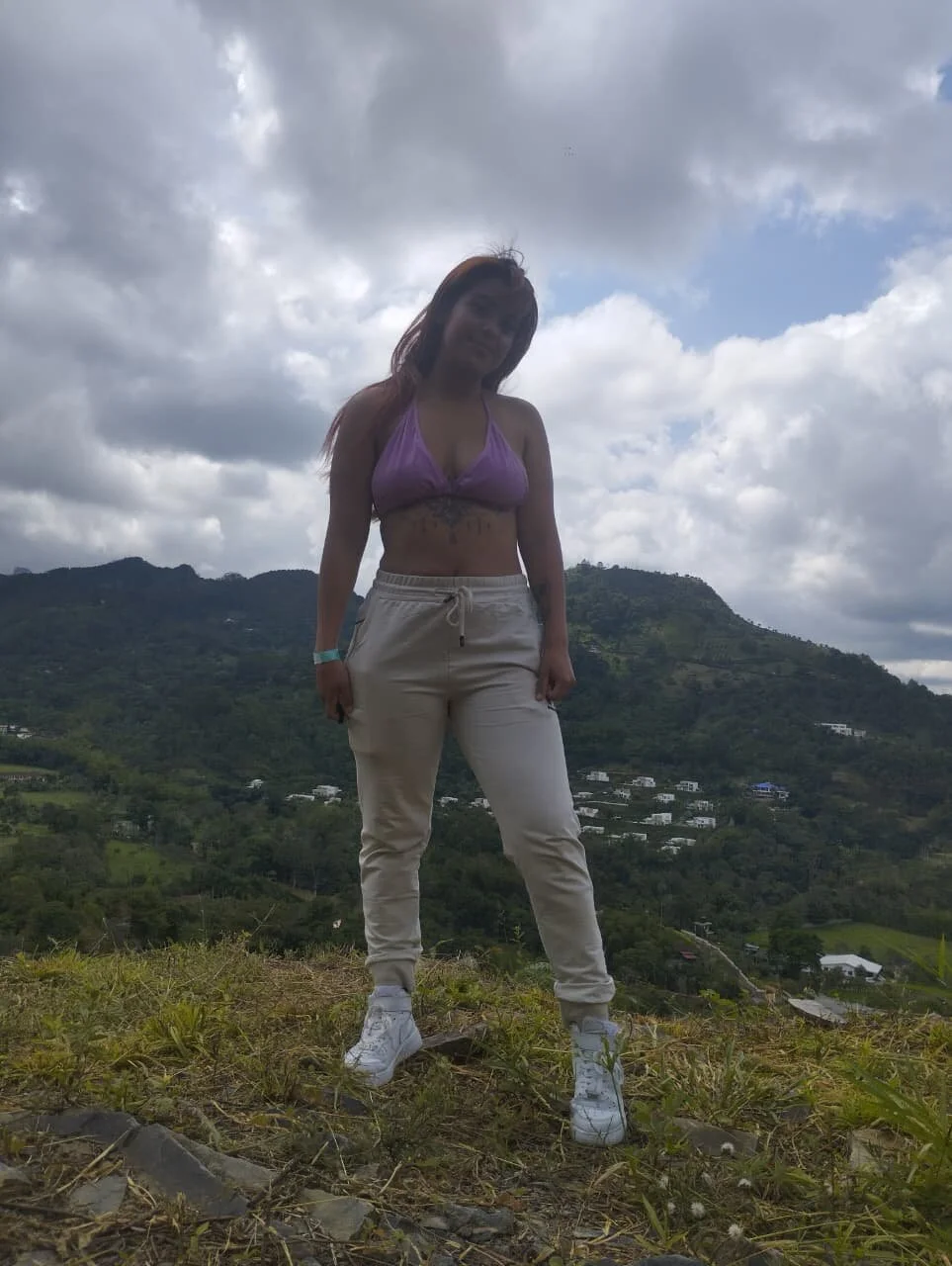 XXX Porn Photo of Nude mia_hottie2210 3