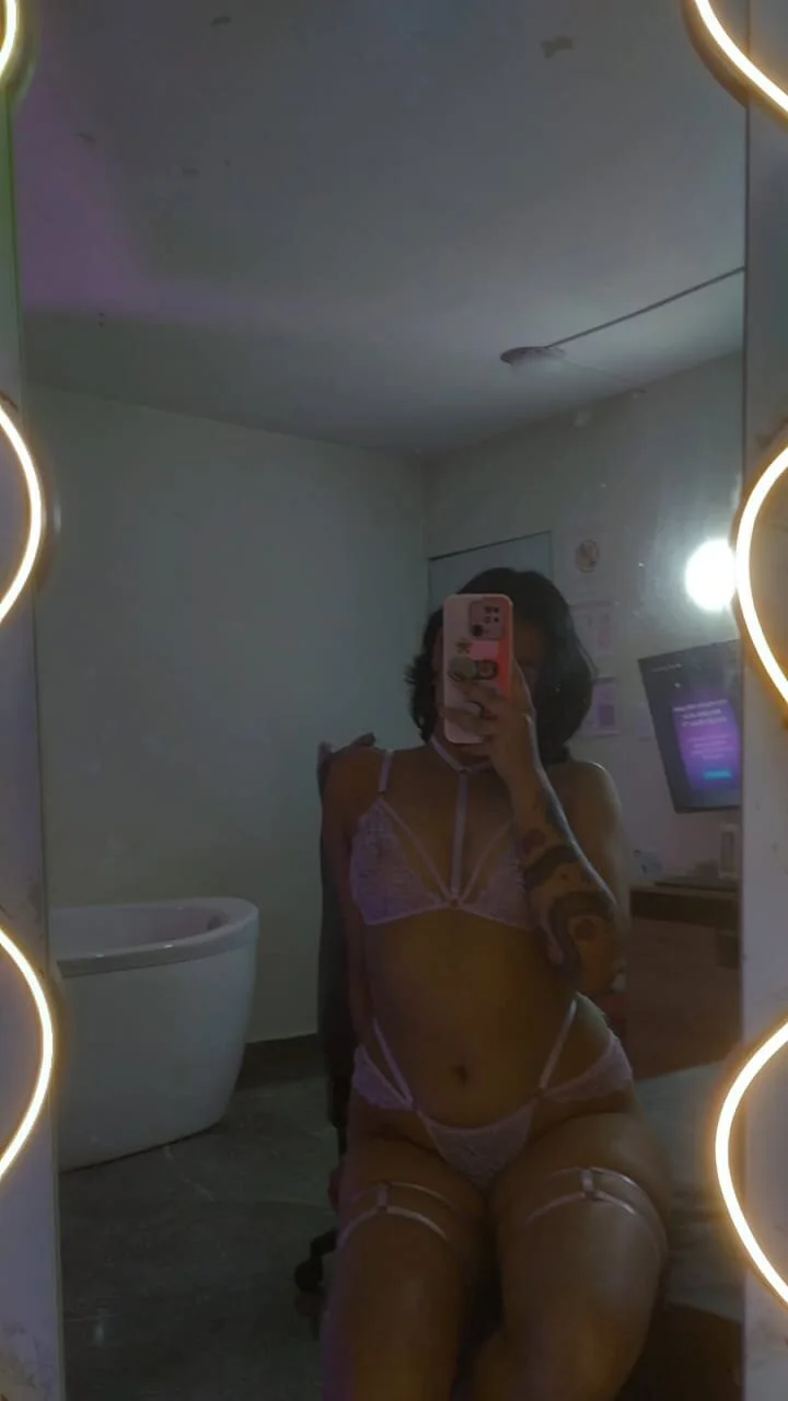 XXX Porn Photo of Nude PEACHY_TAY 67