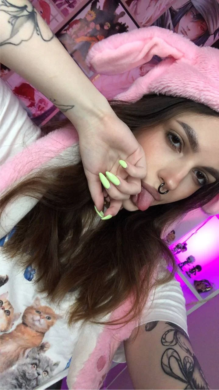 XXX Porn Photo of Nude BratzieDarsie 40