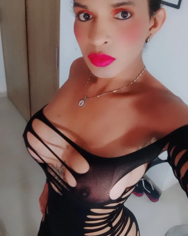 XXX Porn Photo of Nude Hotgiirl_1 18