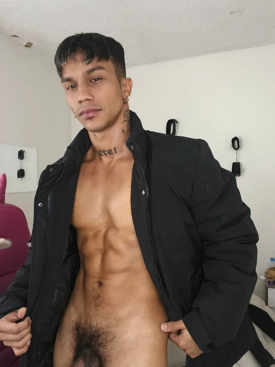 XXX Porn Photo of Nude Leonard_Price 78
