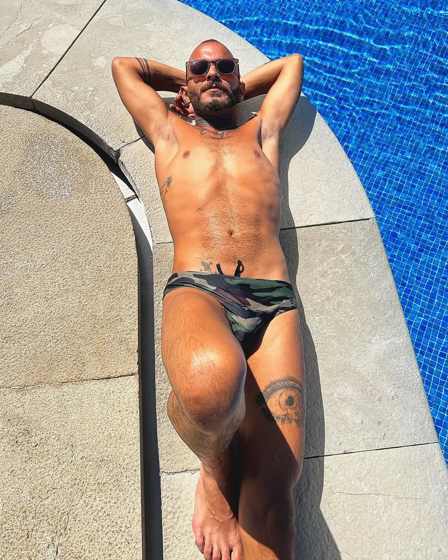 XXX Porn Photo of Nude miguelReyes23 7