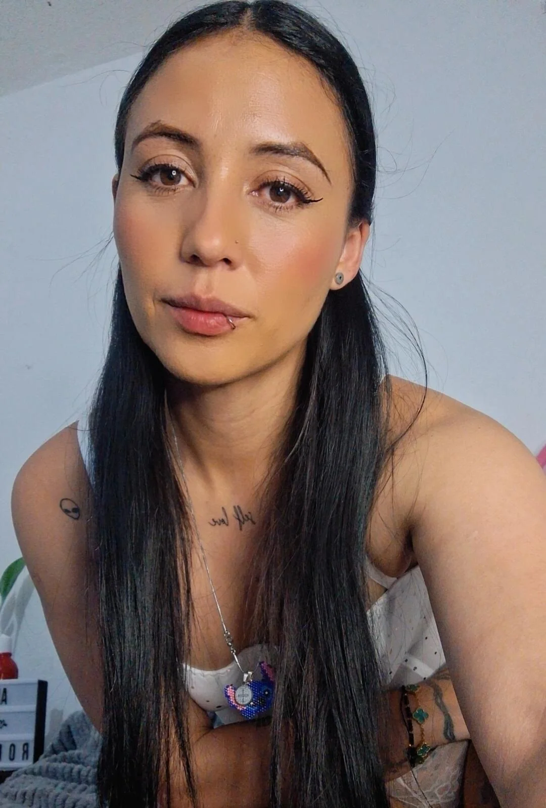 XXX Porn Photo of Nude anny_roberts 23