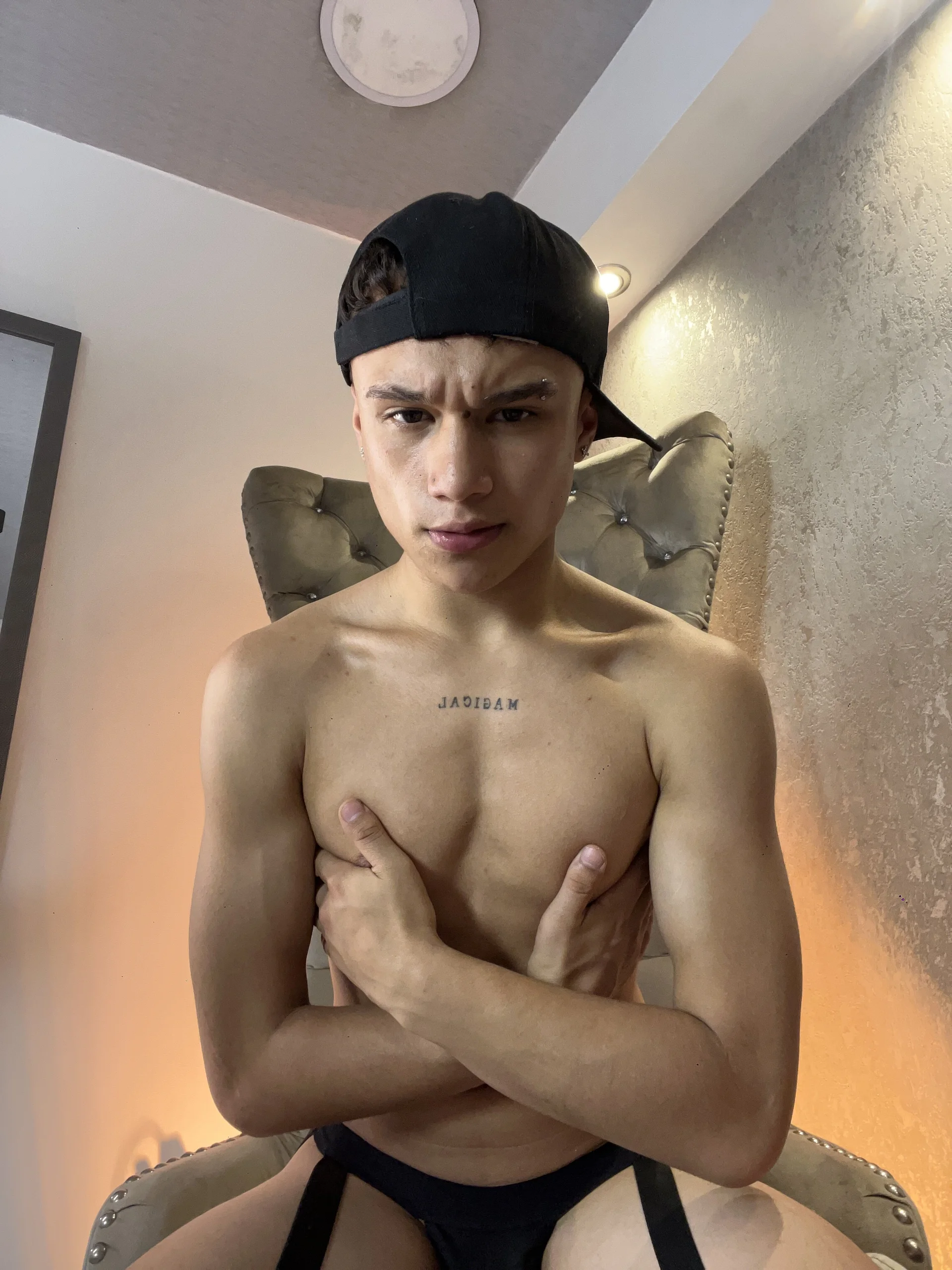 XXX Porn Photo of Nude Dominik_Souza 20