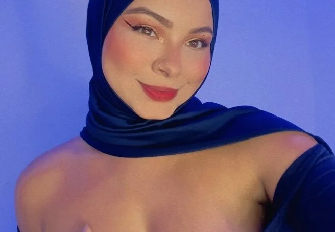 XXX Porn Photo of Nude aneesa_darzi 2