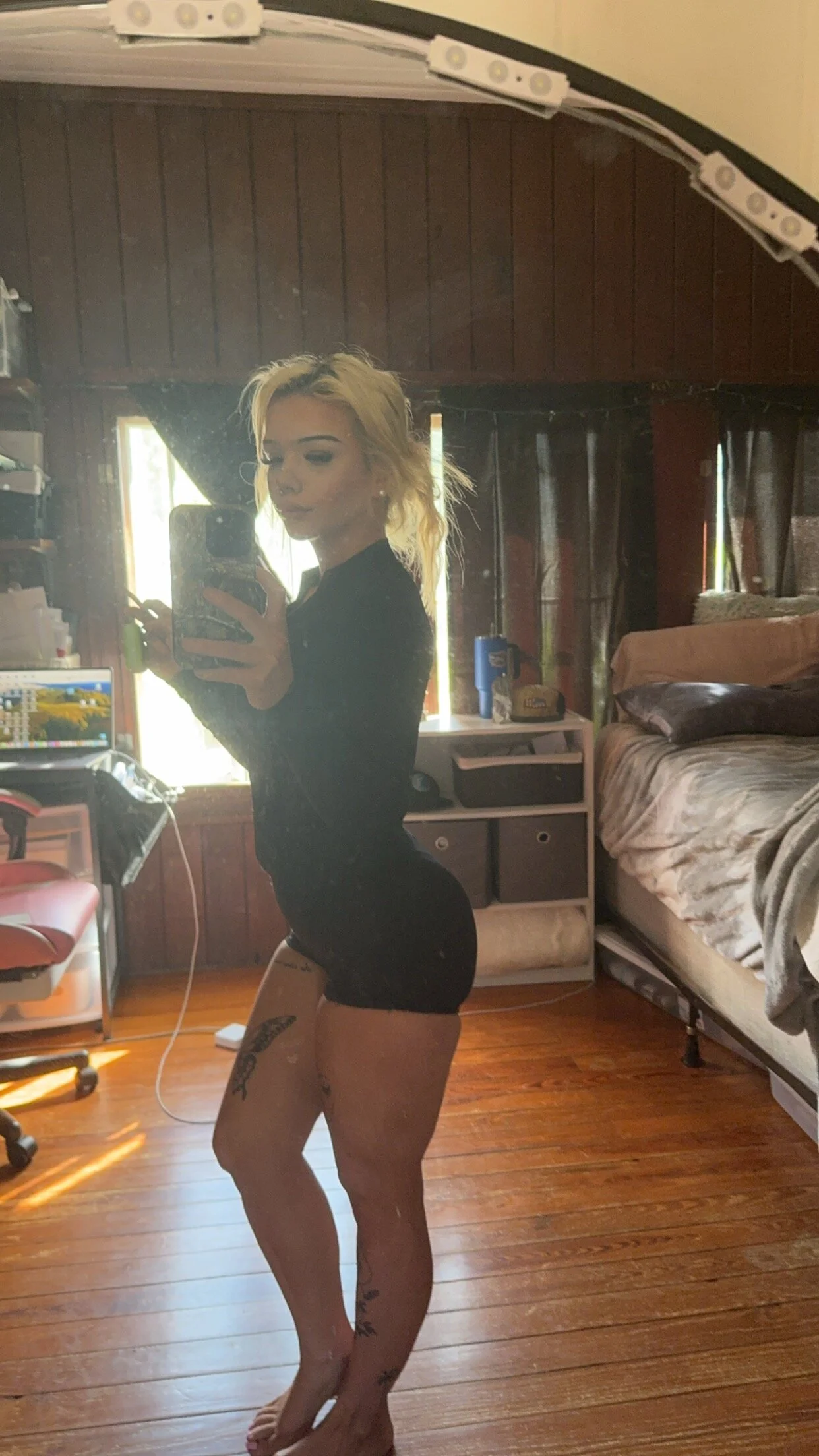 XXX Porn Photo of Nude emmagray001 4