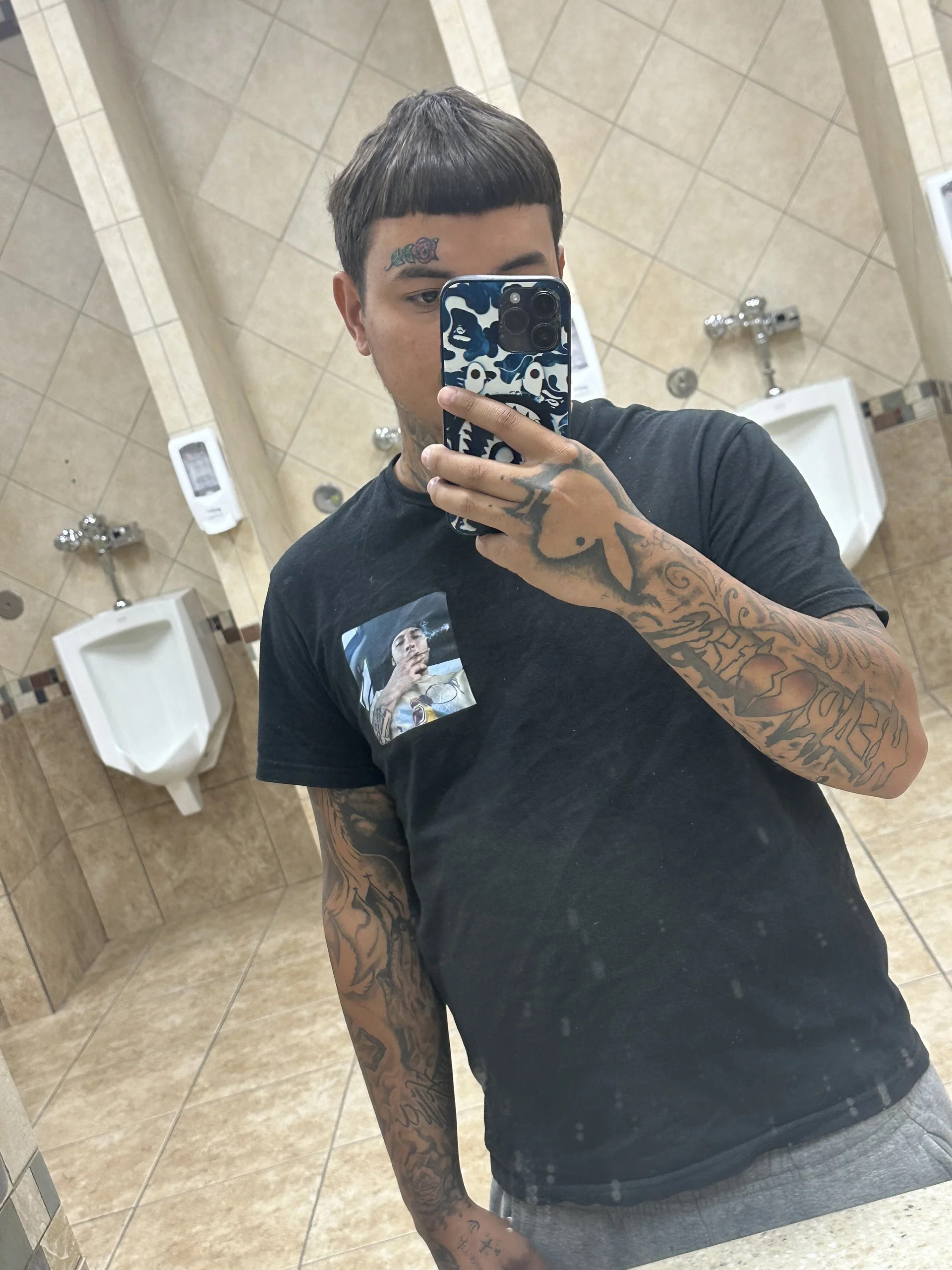 XXX Porn Photo of Nude BigdaddyFabian 1
