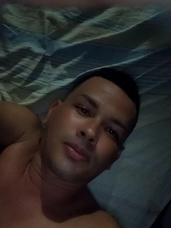 XXX Porn Photo of Nude alejandrofoxnoir18 13