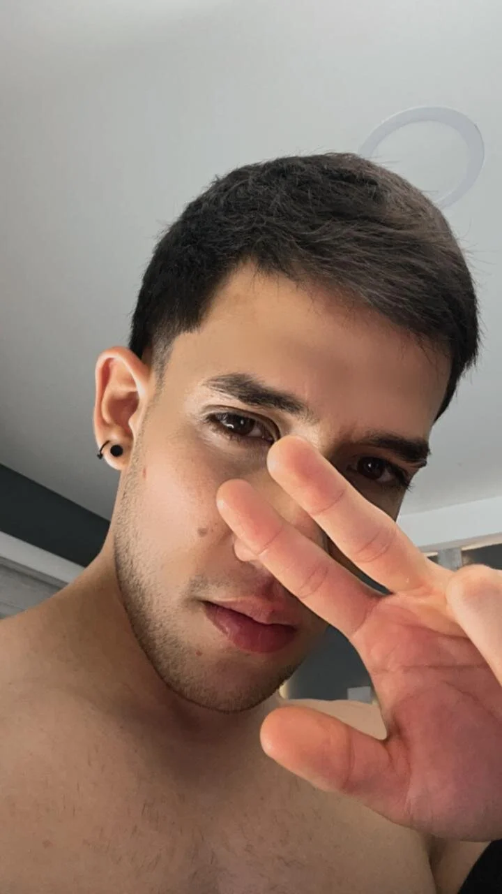 XXX Porn Photo of Nude alexgiraldo__ 3