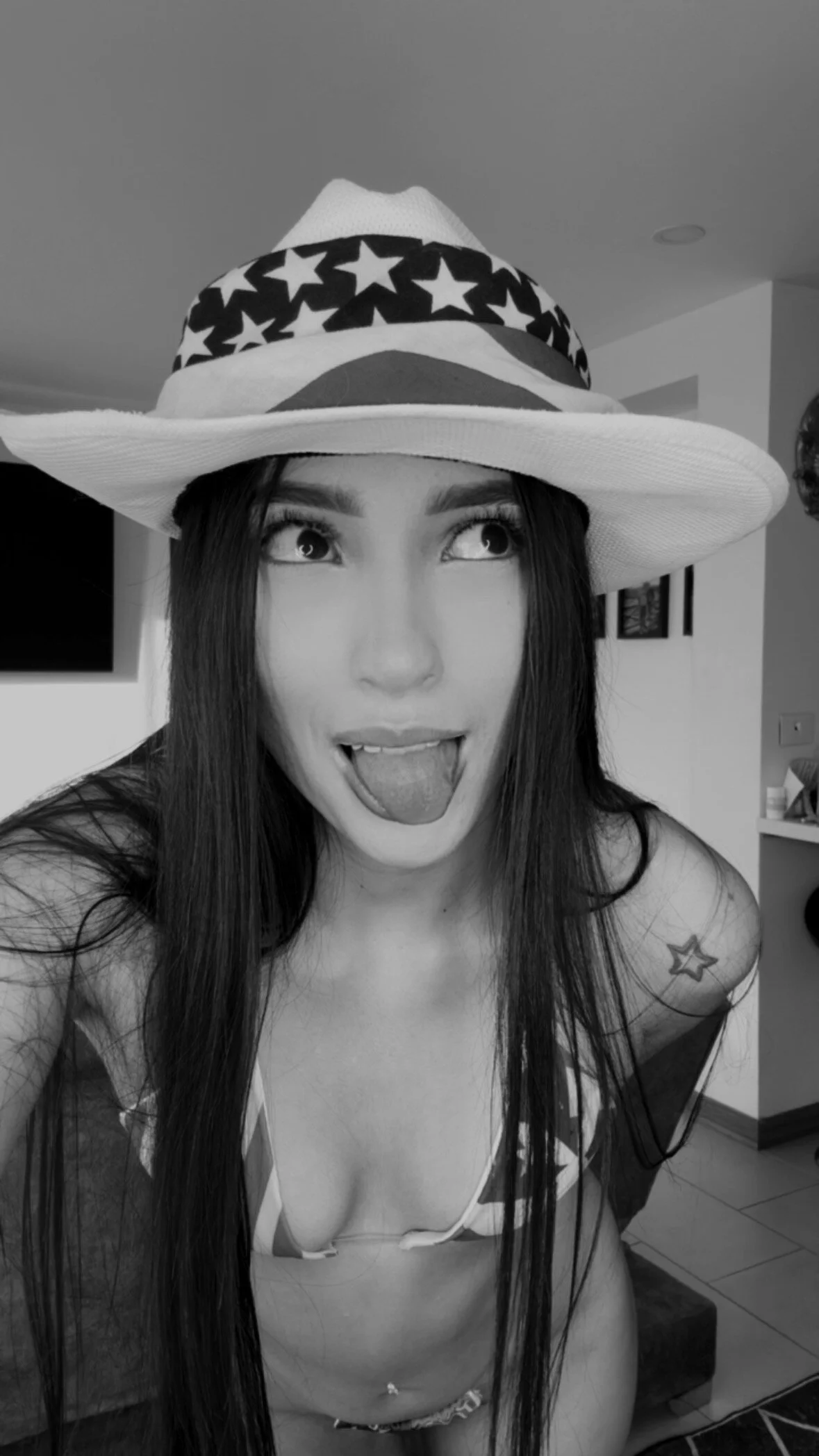 XXX Porn Photo of Nude DannyCr_1 79