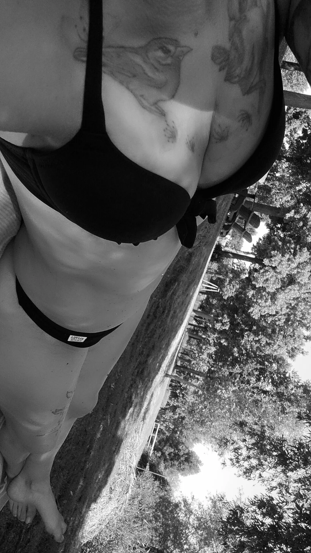 XXX Porn Photo of Nude MistressLunaaa 1