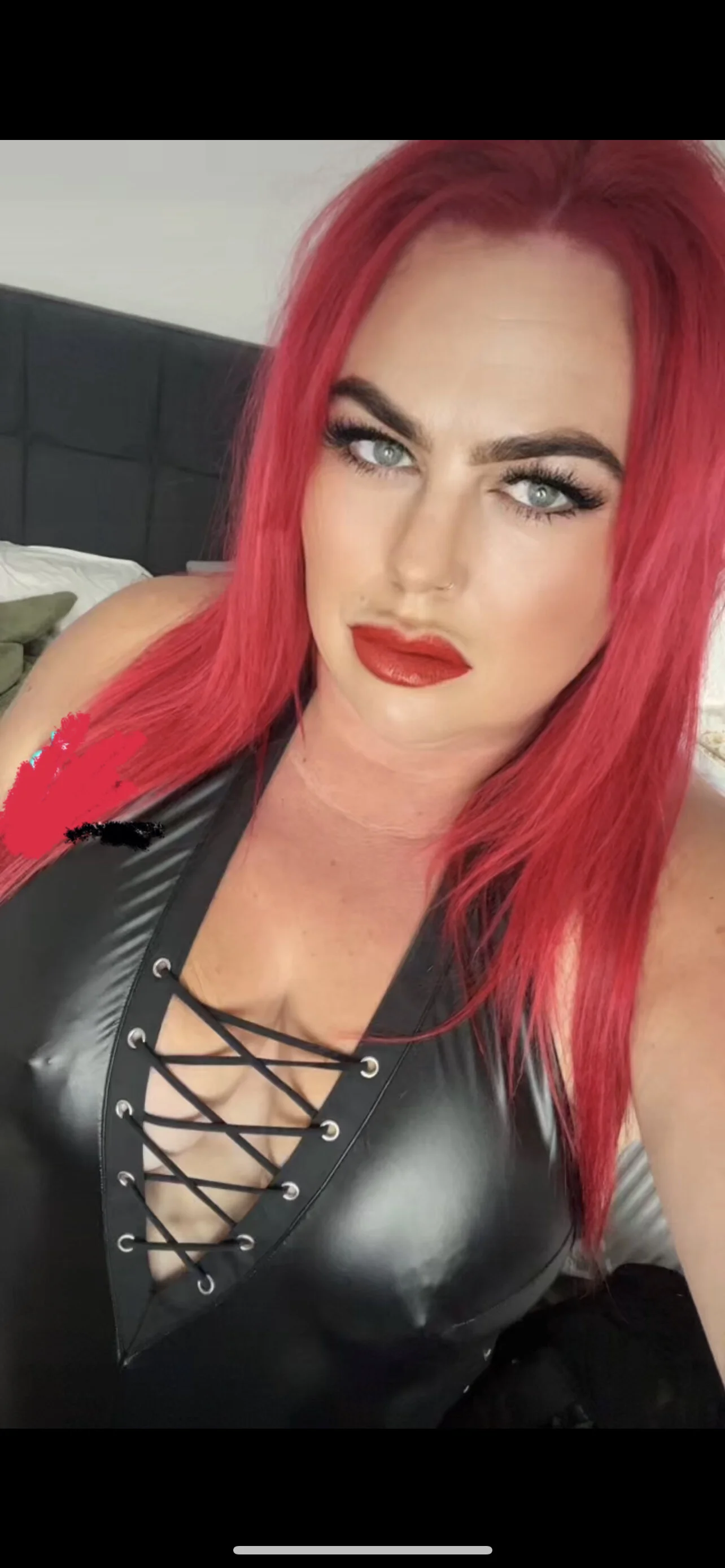 XXX Porn Photo of Nude redxxxvixen 5
