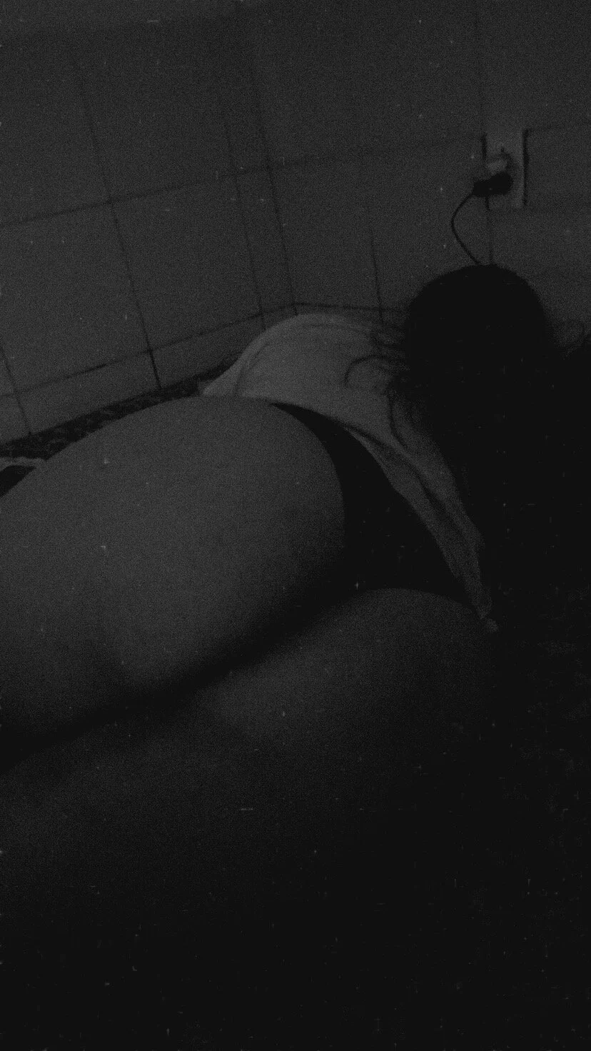 XXX Porn Photo of Nude Laryssinha_69 2