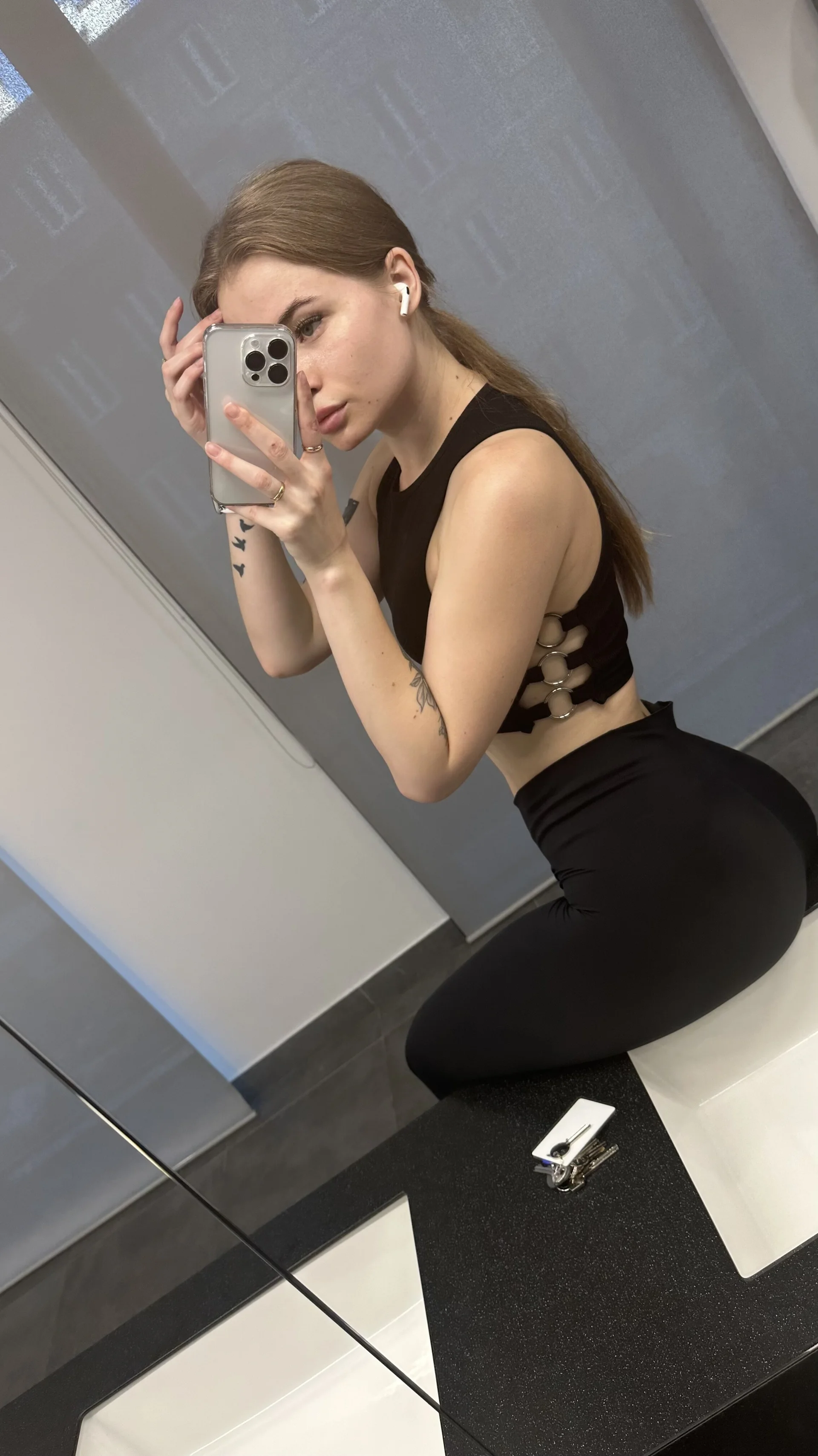 XXX Porn Photo of Nude Vladamais 24