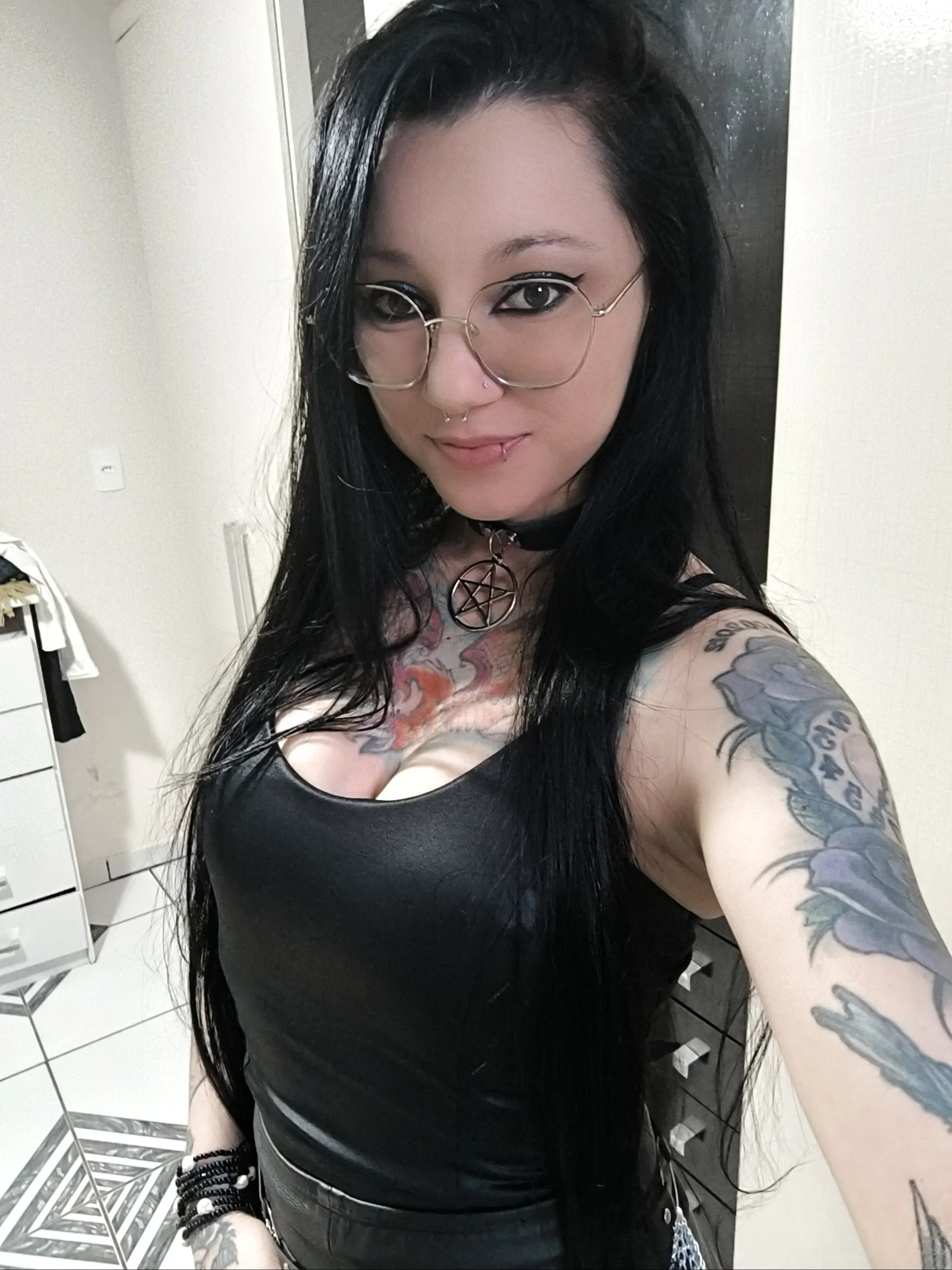 XXX Porn Photo of Nude angiegothic 9