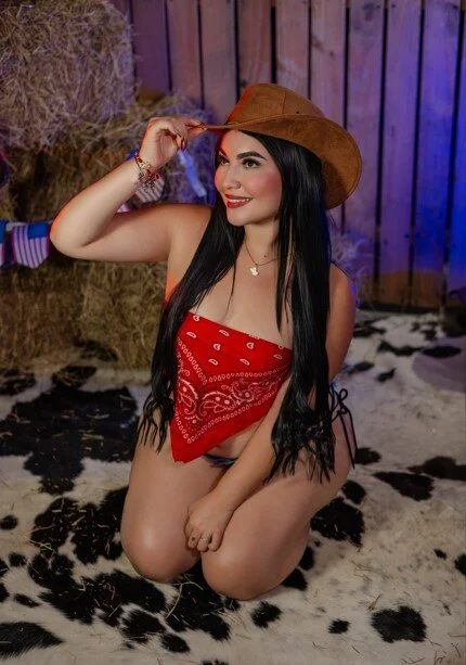 XXX Porn Photo of Nude MiaaFarrel 108