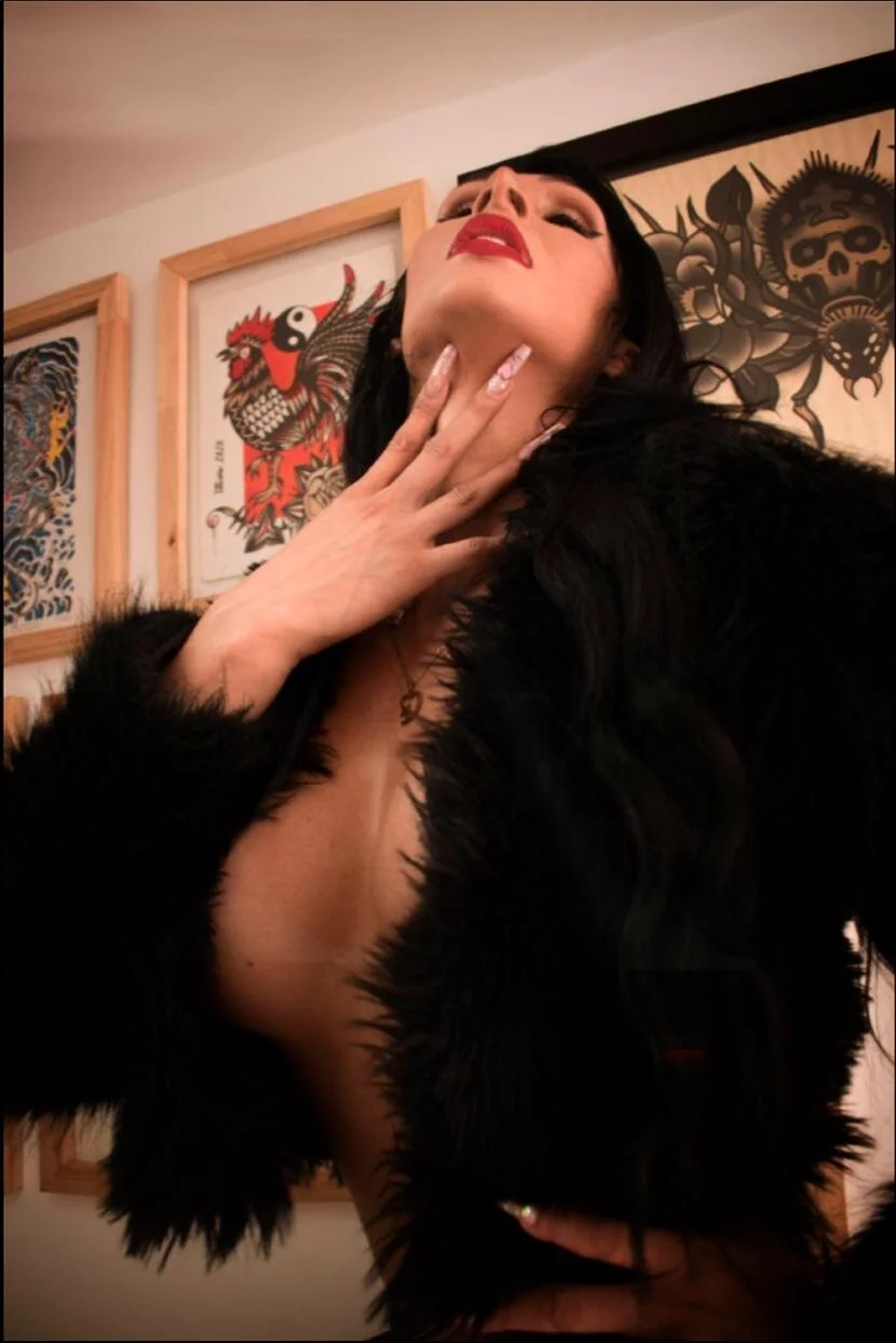 XXX Porn Photo of Nude MeganFoxxi_ 150
