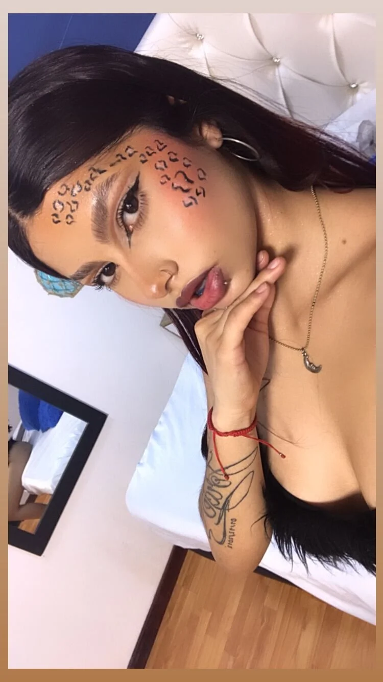 XXX Porn Photo of Nude Kim_Luna1 11