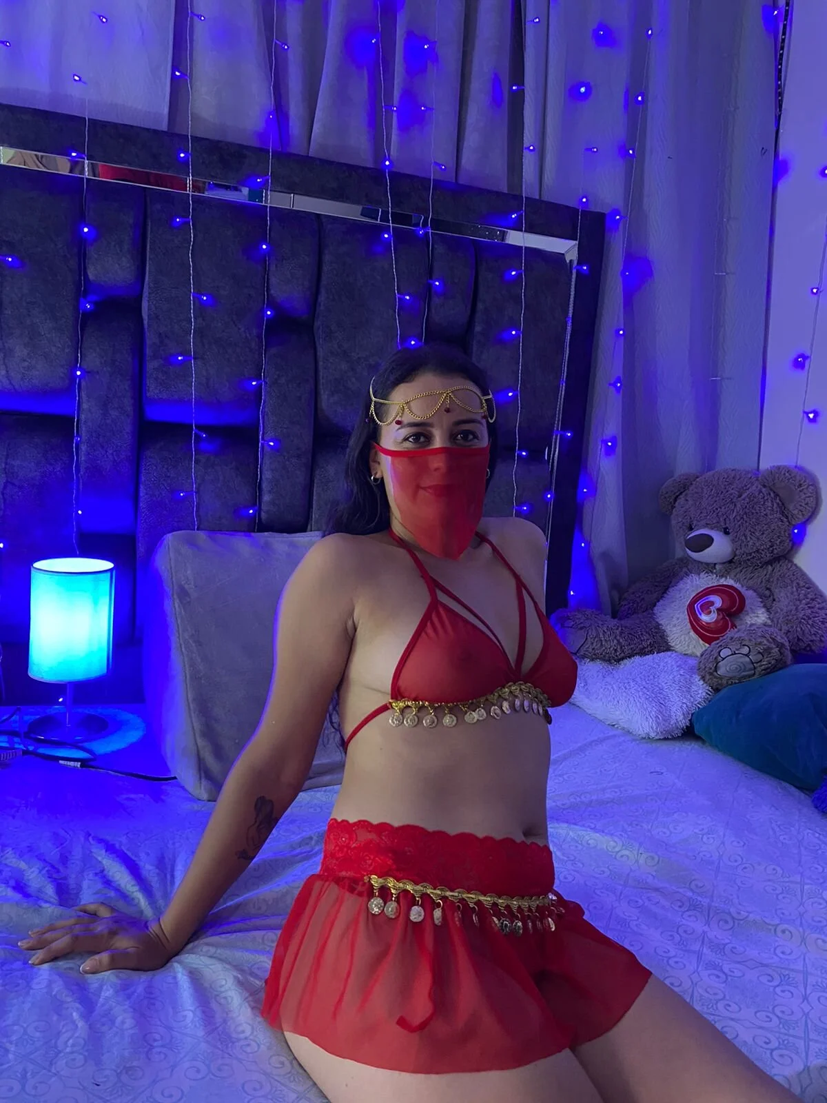 XXX Porn Photo of Nude BadraSaadi 32