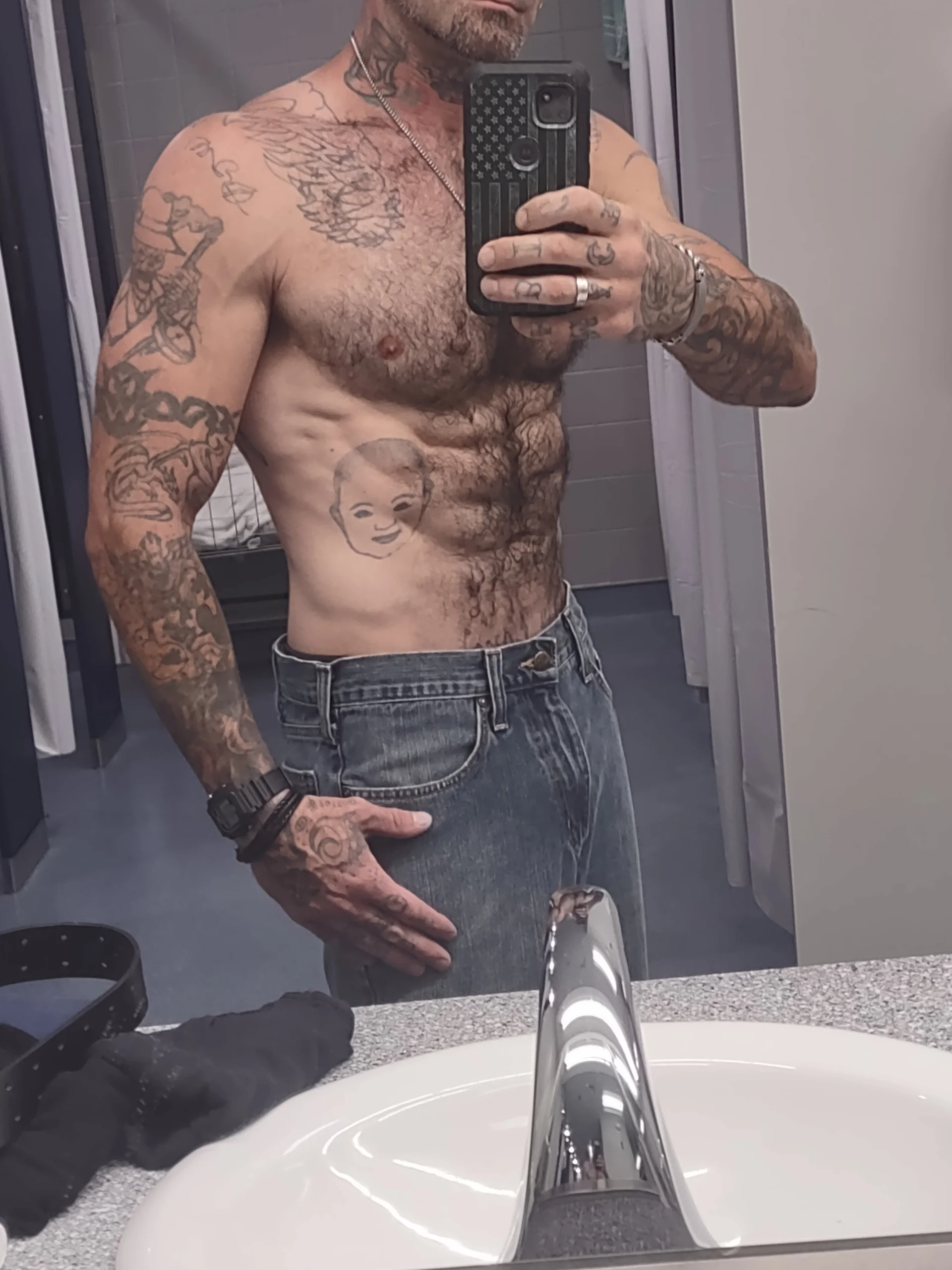 XXX Porn Photo of Nude PapaDuckk 2