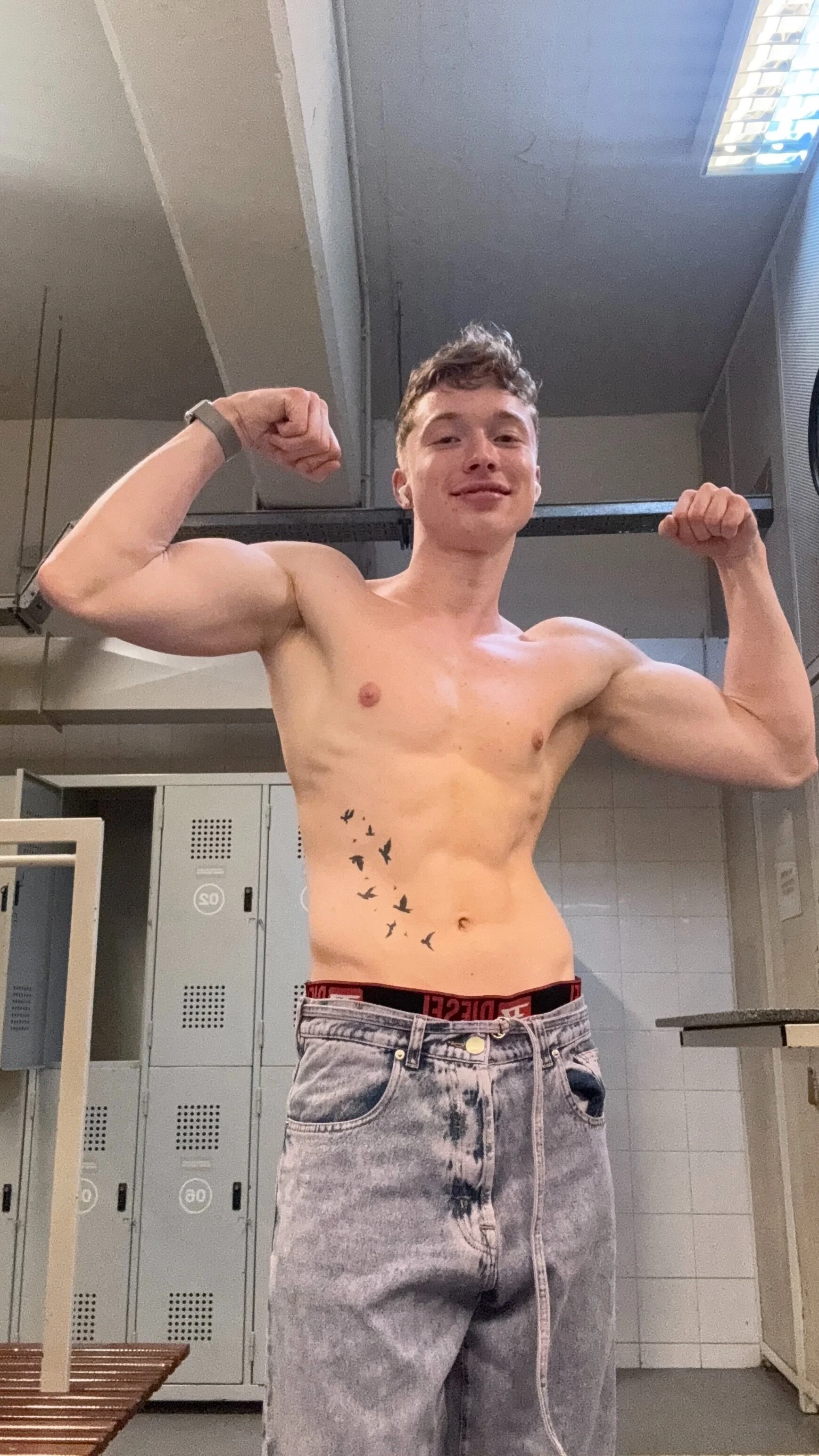 XXX Porn Photo of Nude Stefan_RedHot 22