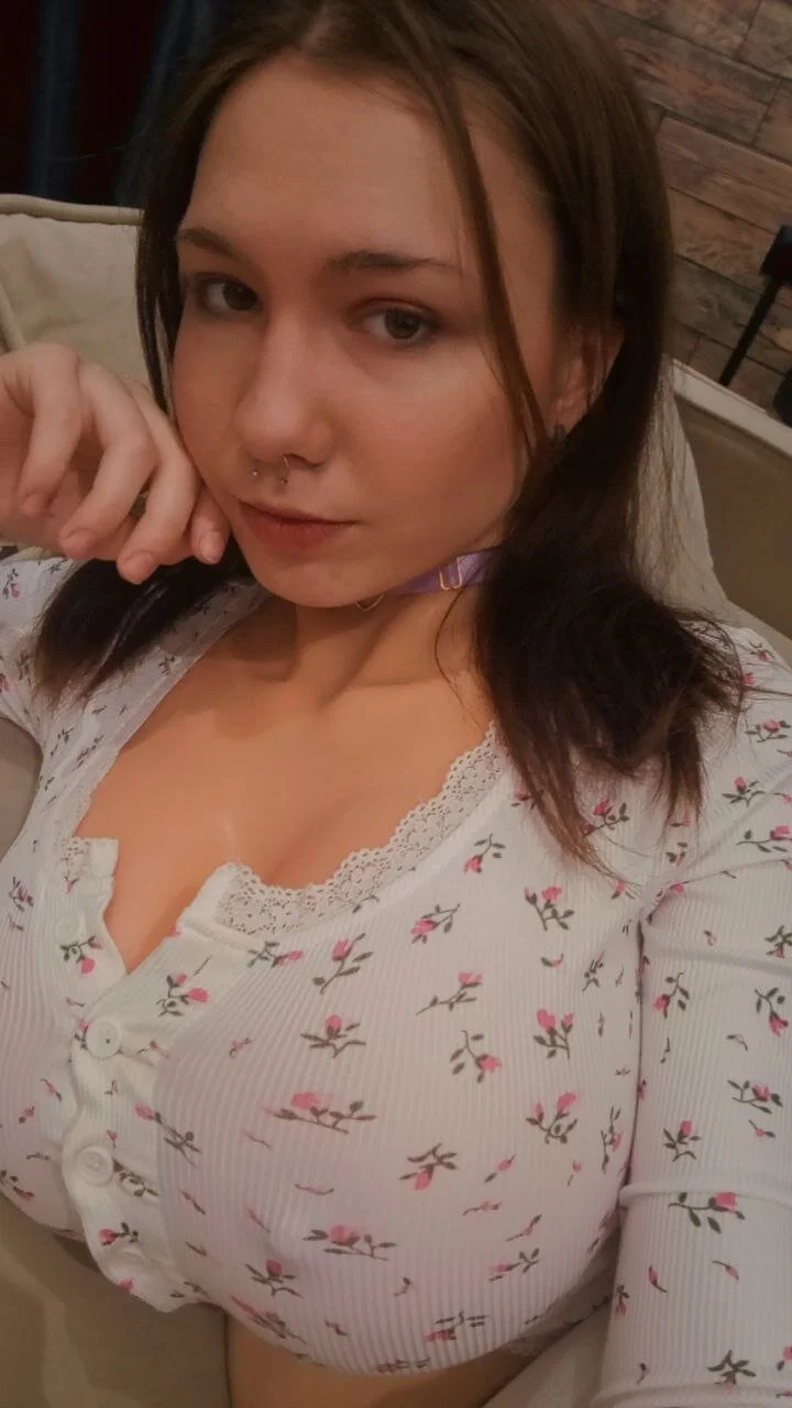 XXX Porn Photo of Nude RenVeyra 7