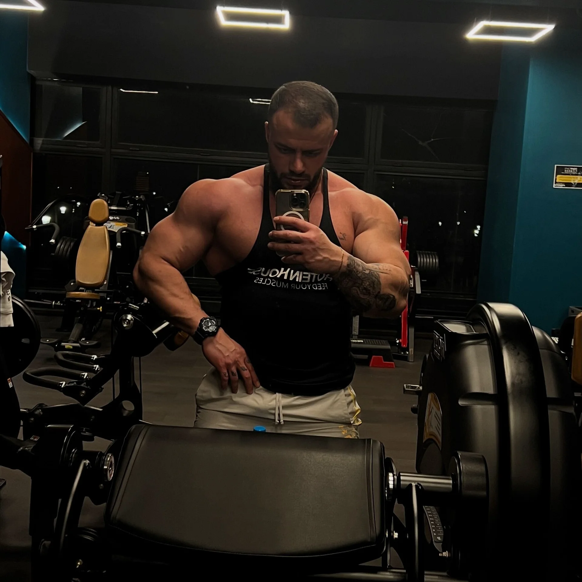 XXX Porn Photo of Nude RickyMiami1 7