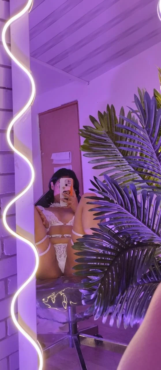 XXX Porn Photo of Nude PEACHY_TAY 33