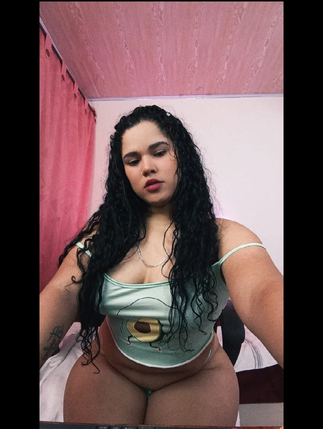 XXX Porn Photo of Nude Kesha_rosse_ 3