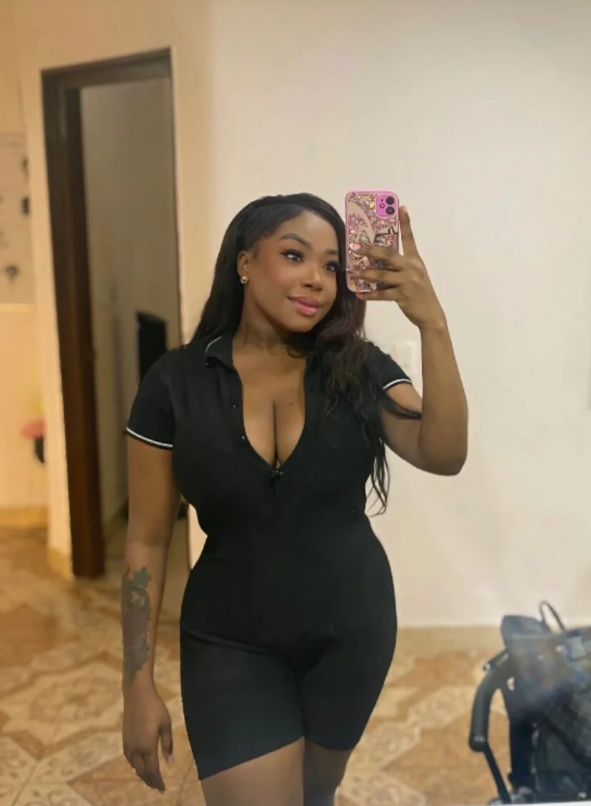 XXX Porn Photo of Nude Allyson_Claire1 2