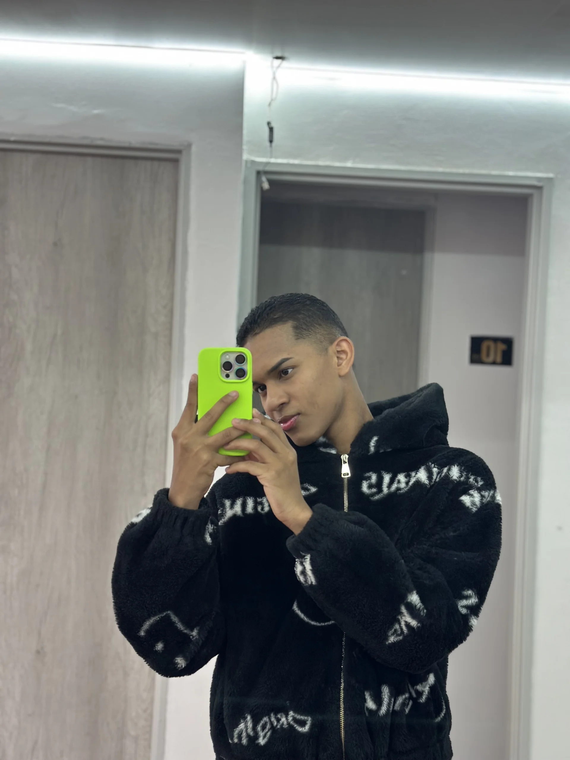 XXX Porn Photo of Nude dilan_alfonzo 90
