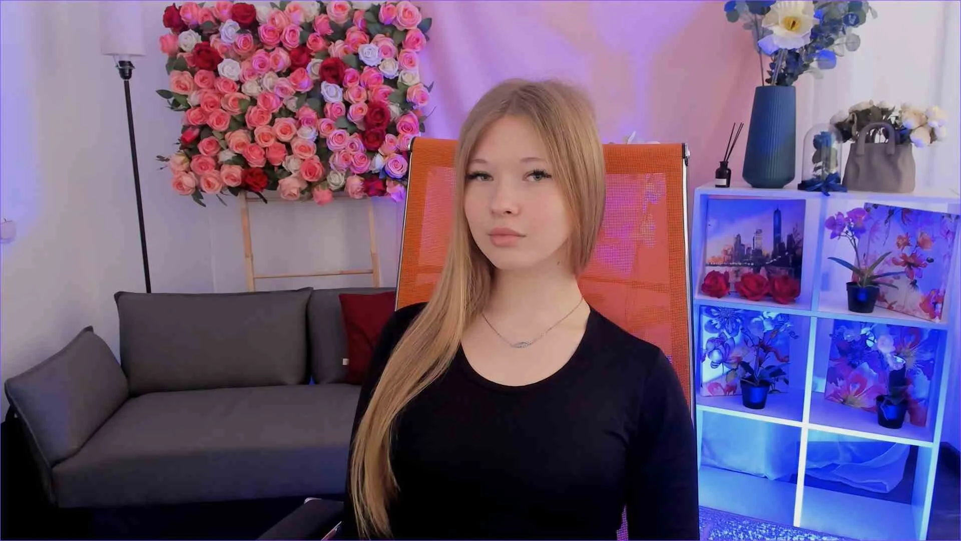 XXX Porn Photo of Nude LunasFrost 2