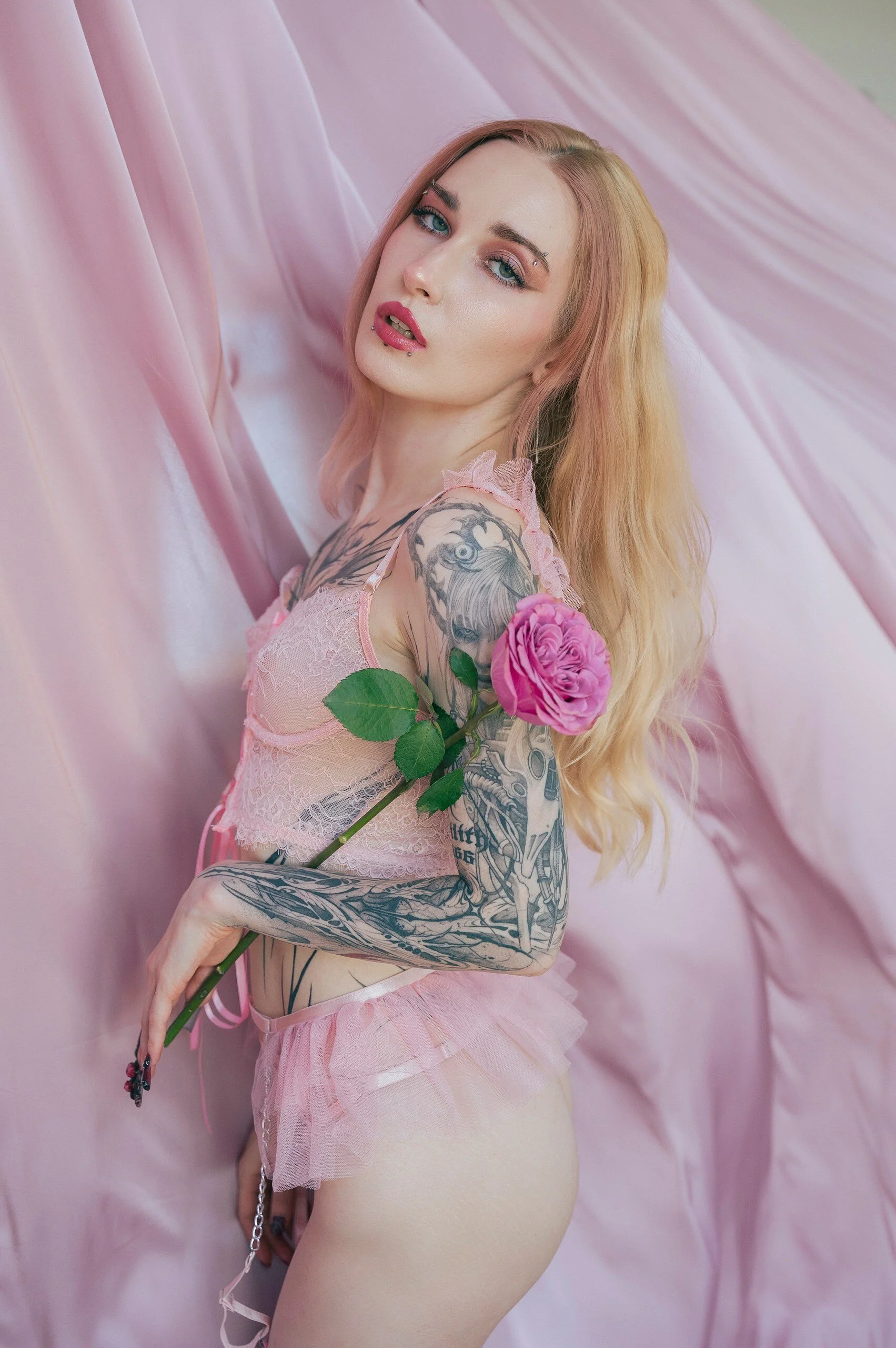 XXX Porn Photo of Nude amywhitenessxx 13