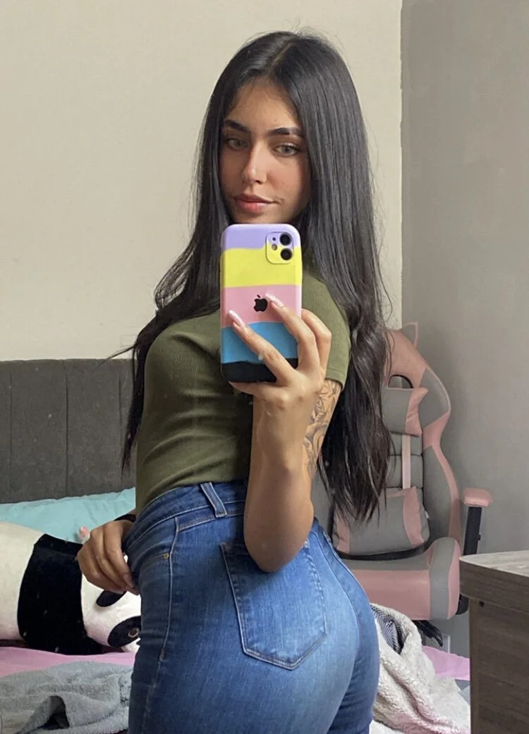 XXX Porn Photo of Nude DaphneUwu 564