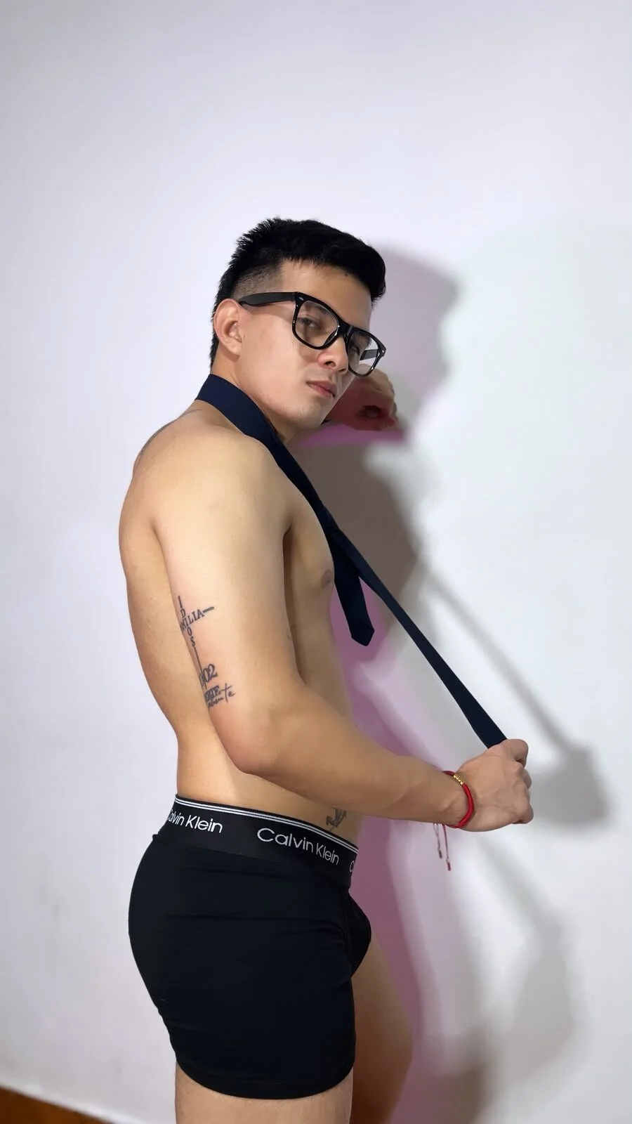 XXX Porn Photo of Nude GoldenBoyM 50