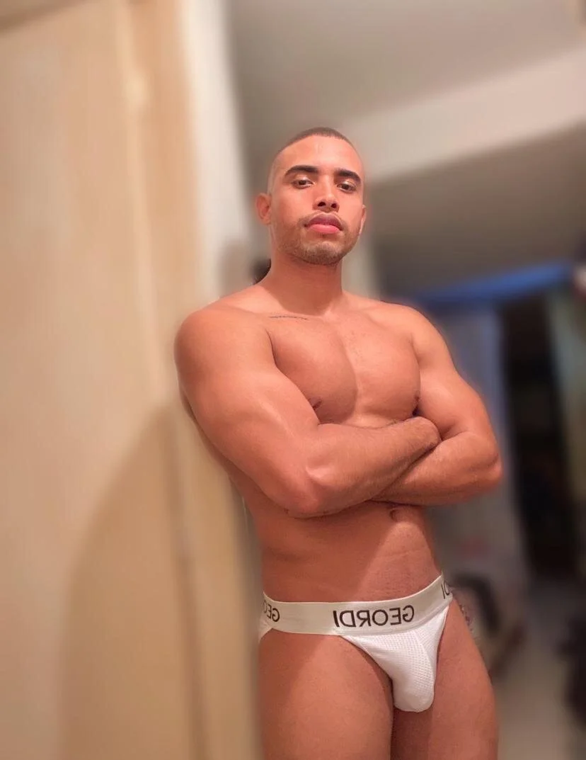 XXX Porn Photo of Nude LincomAmith 25