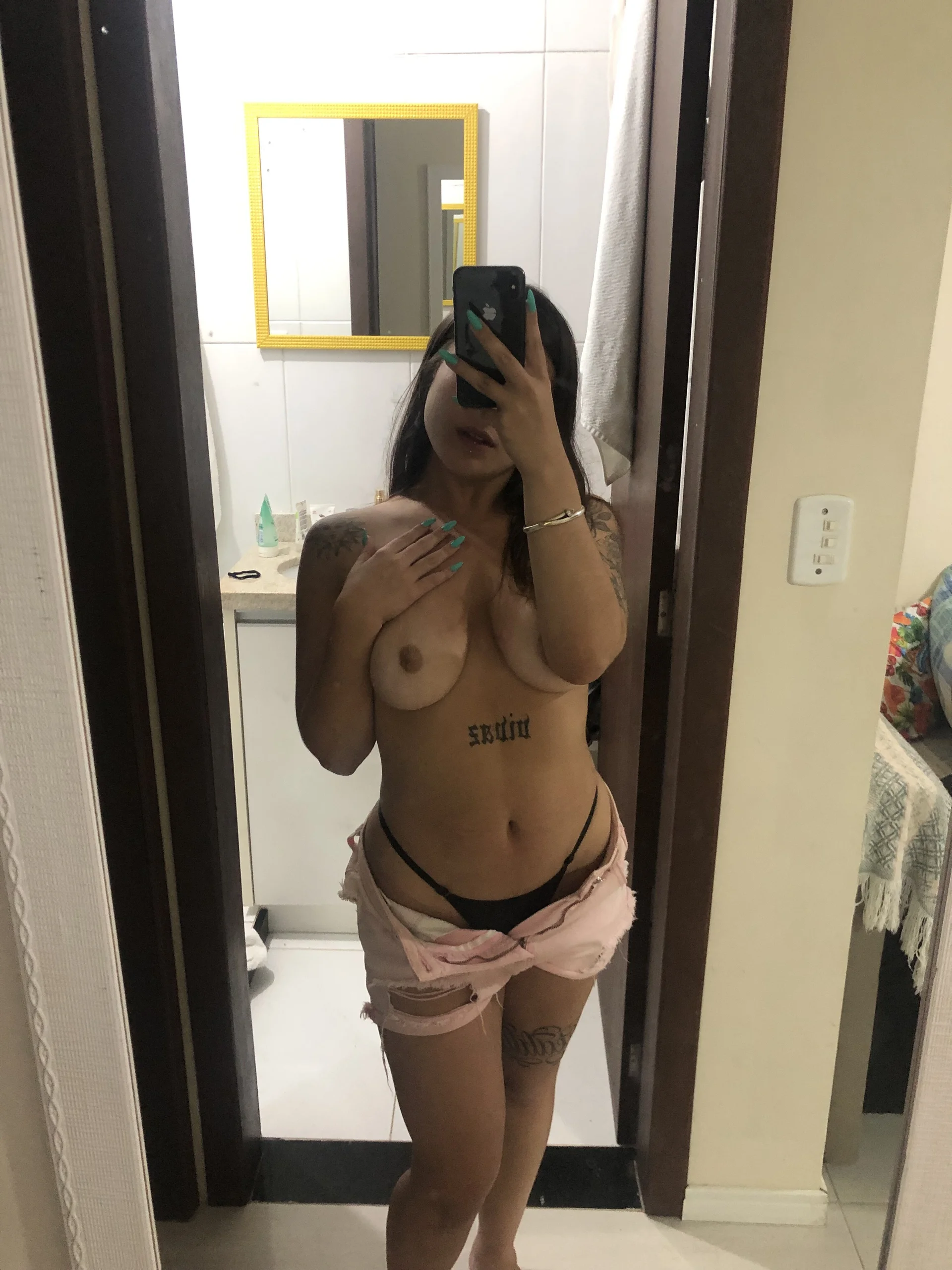 XXX Porn Photo of Nude Becca_B 5