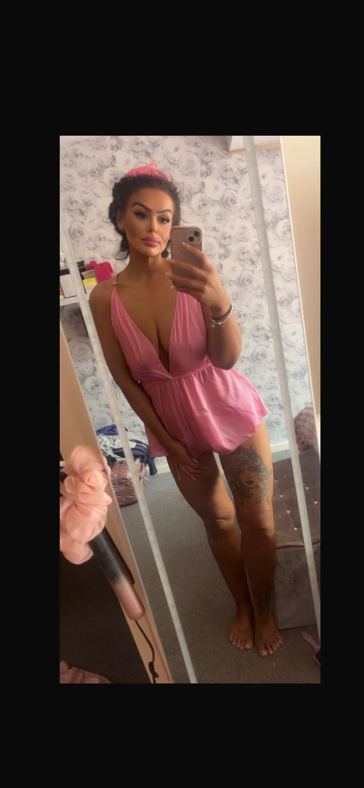 XXX Porn Photo of Nude NaughtyNoraX 4