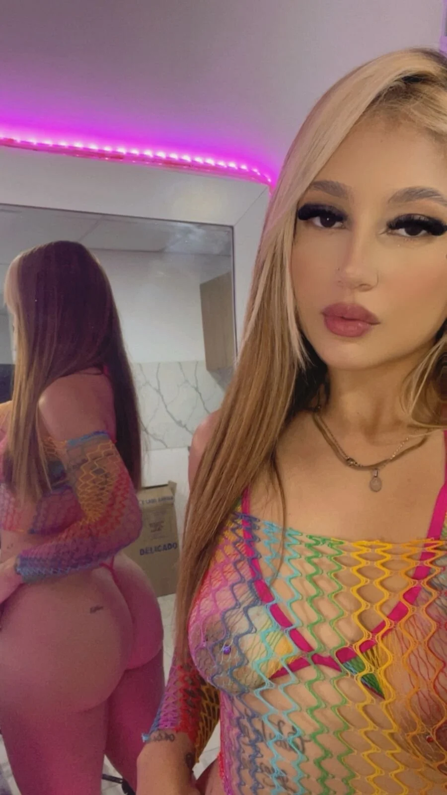 XXX Porn Photo of Nude melissajhonson00 27